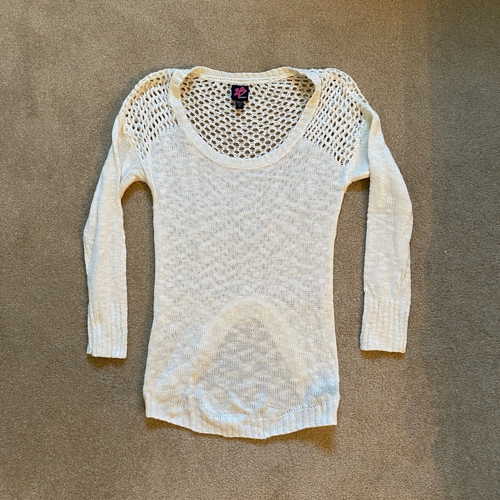 2b Bebe off white knit sweater